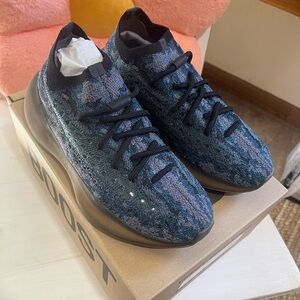 Adidas Men's Black and Blue Knit Sneakers Yeezy boost